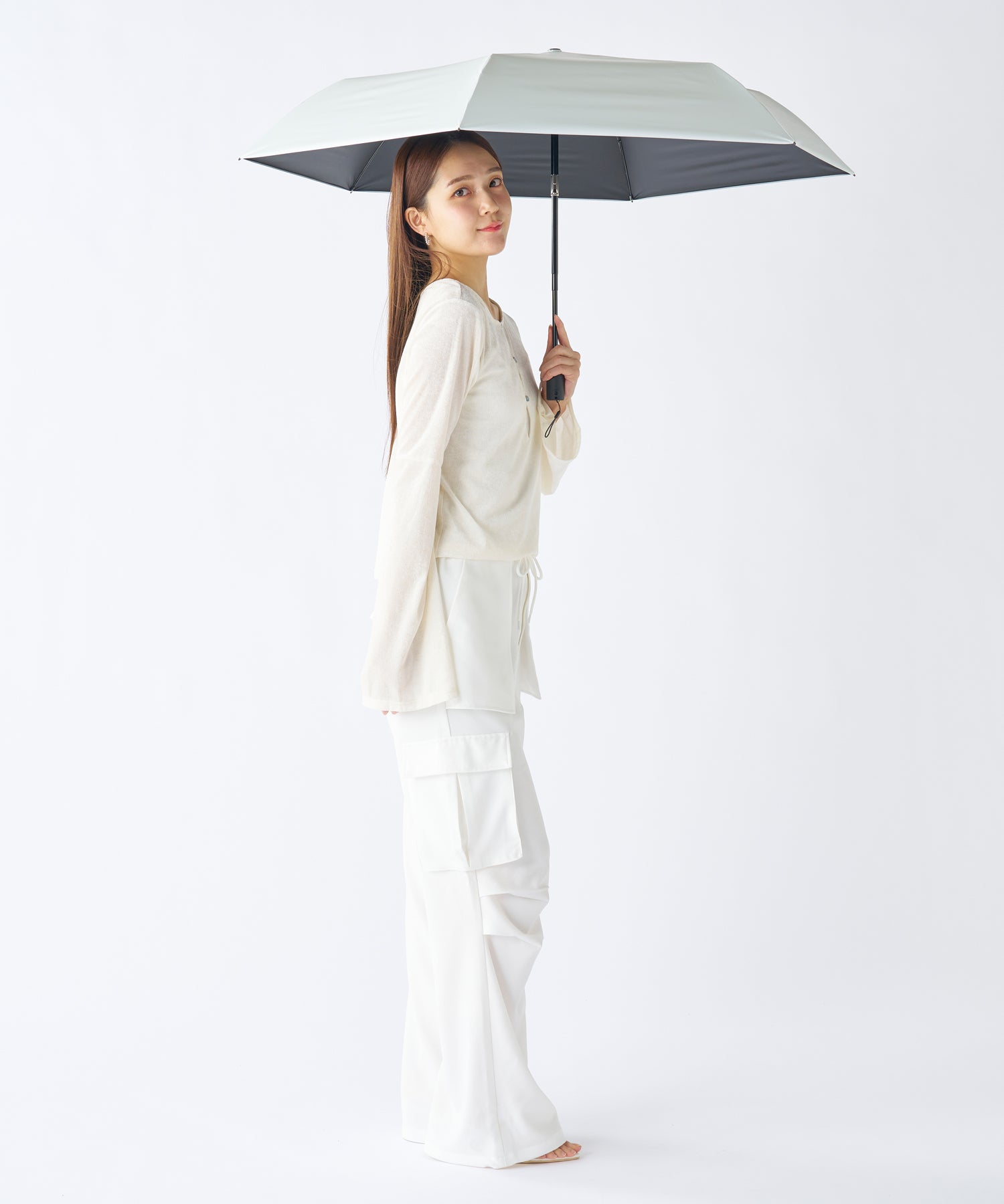 エスタ estaa 【超軽量/約240g~】マジカルテックプロ 遮光率100% 自動開閉傘 晴雨兼用日傘 UV 58cm (ホワイト) ホワイト