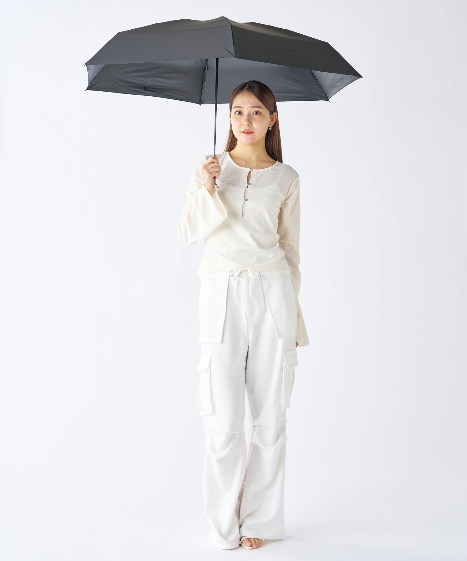 エスタ estaa 【超軽量/約158g~】マジカルテックプロ 遮光率100% 折りたたみ傘 晴雨兼用日傘 61cm (ブラック) ブラック