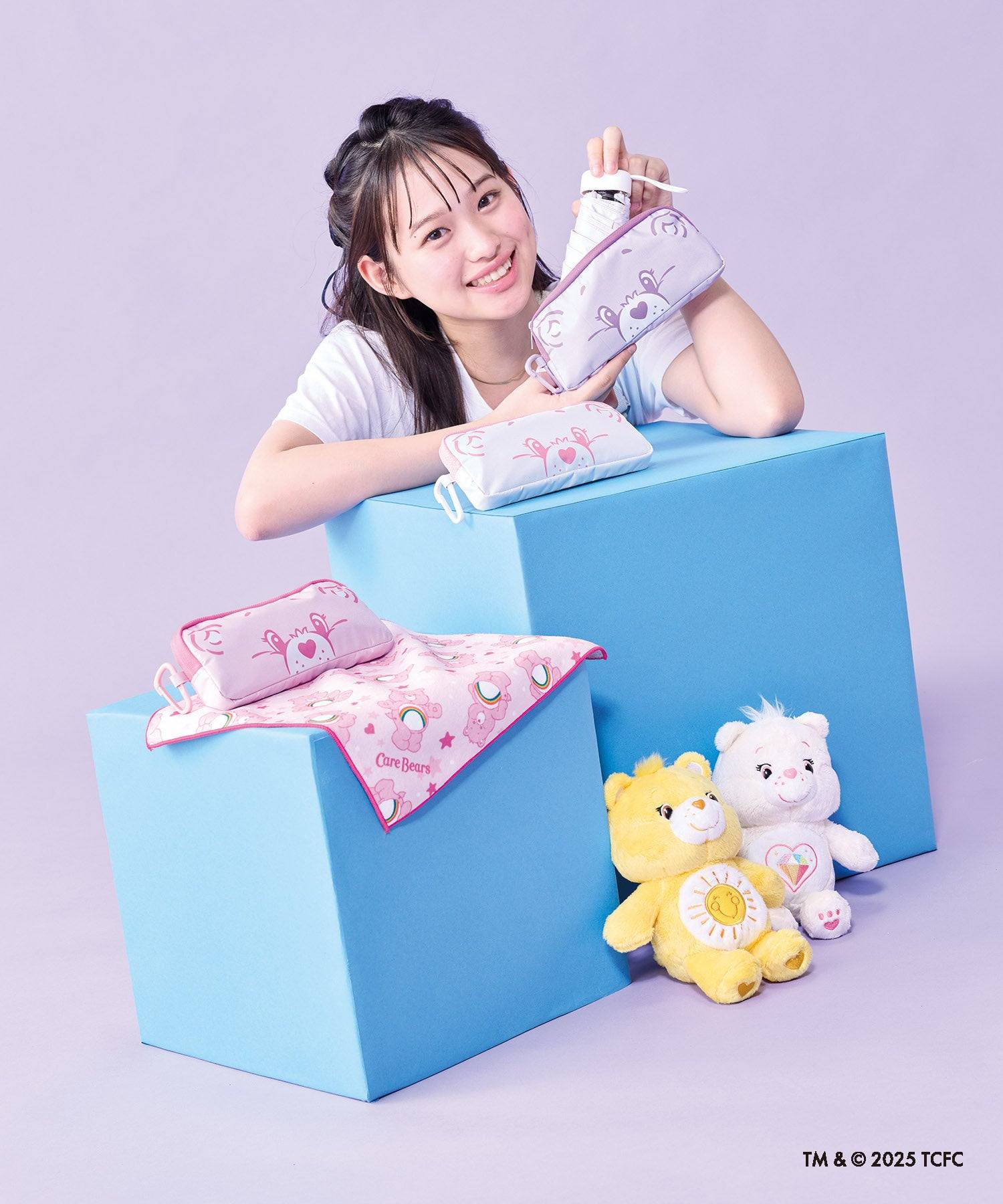 【遮光率100%】ケアベア(TM) CareBears(TM) ケース入り コンパクト 折りたたみ 日傘 CHEER (ペールピンク) ペールピンク