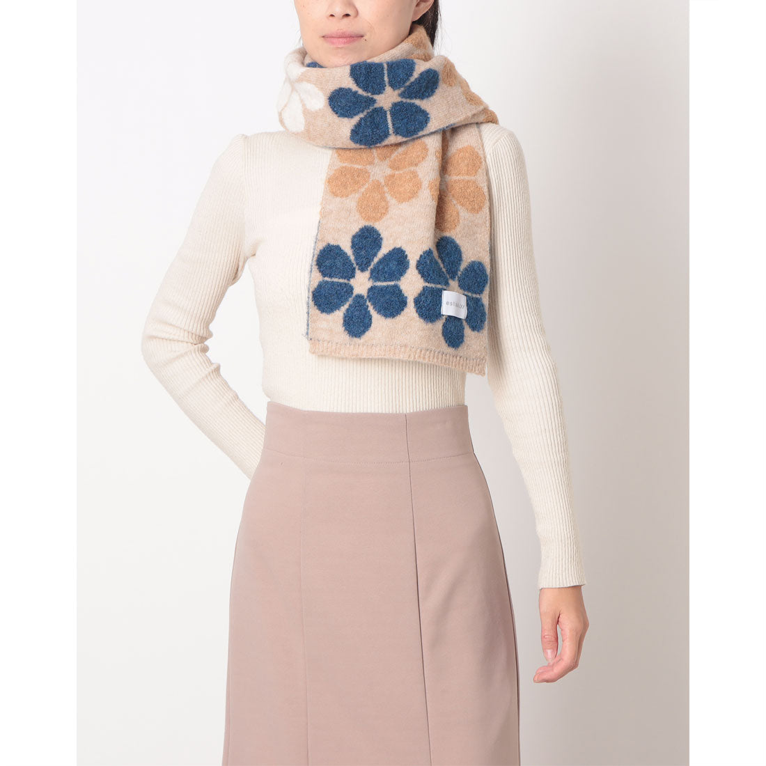 エスタ estaa 【洗える】ニットマフラー 24×160cm フラワージャカード (ベージュ) ベージュ