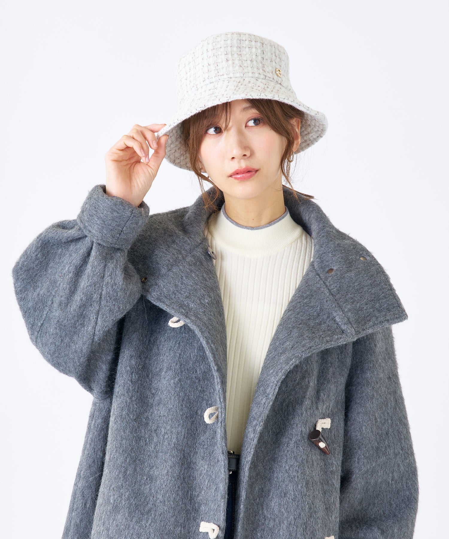 エスタ estaa バケットハット 帽子 ざっくりツイード ロゴ ワンポイント サイズ調整可 (オフホワイト) オフホワイト