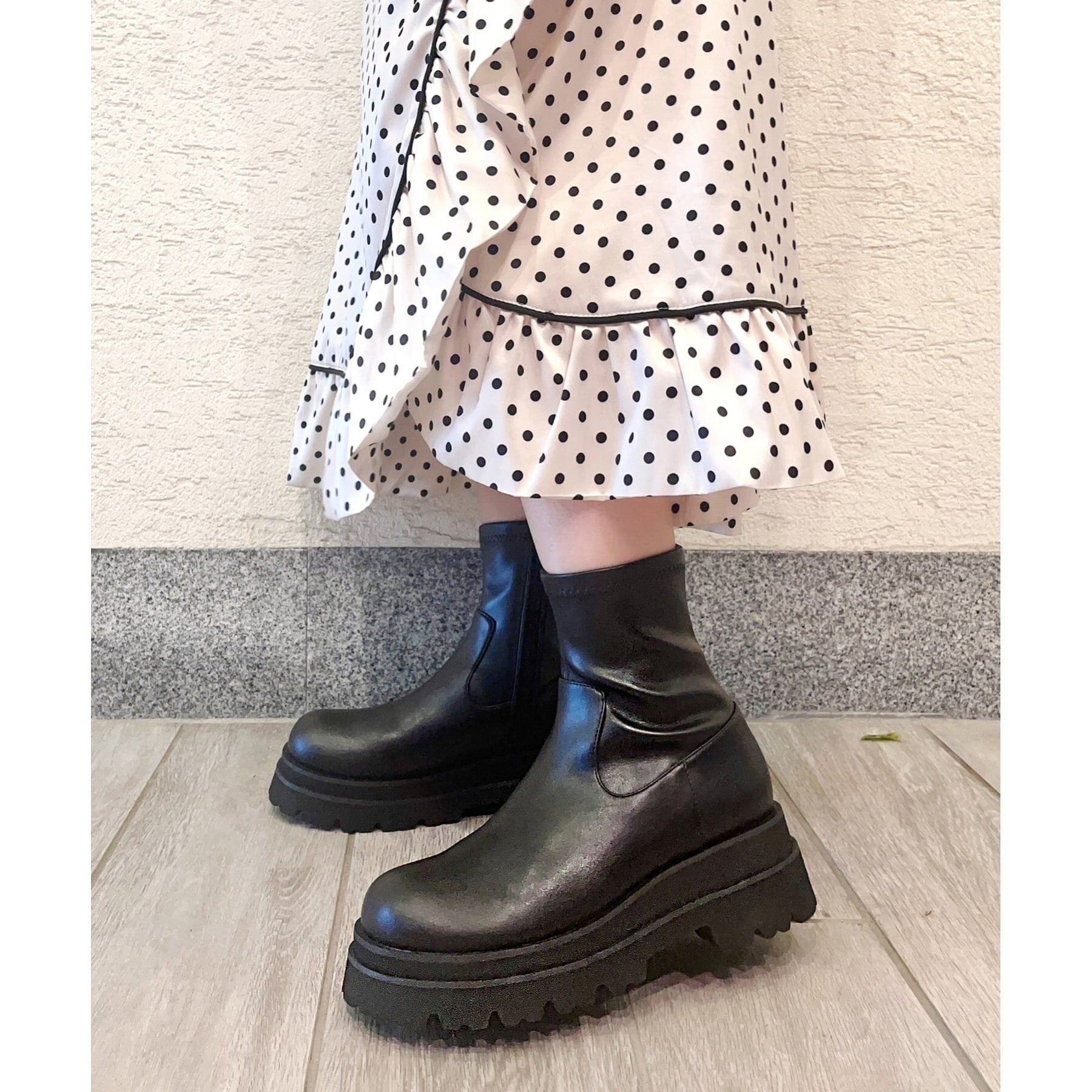 エスペランサ ESPERANZA 厚底トラックソールショートブーツ レイン対応 (ブラック(019)) ブラック(019)