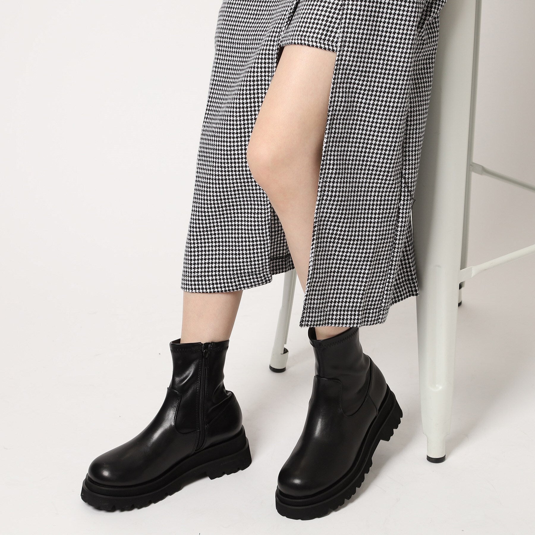 エスペランサ ESPERANZA 厚底トラックソールショートブーツ レイン対応 (ブラック(019)) ブラック(019)