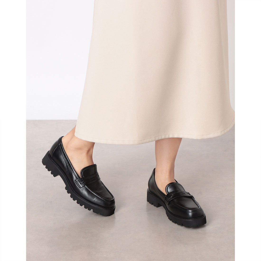 エスゴ ESGO 本革クラシック コインローファー (アイボリー) アイボリー