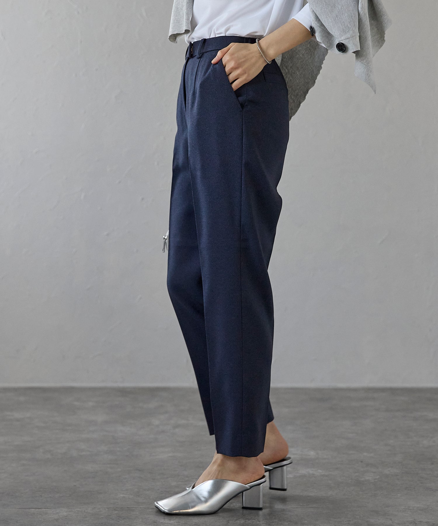 エトレプレ etre pret テーパードパンツ (ネイビー) ネイビー