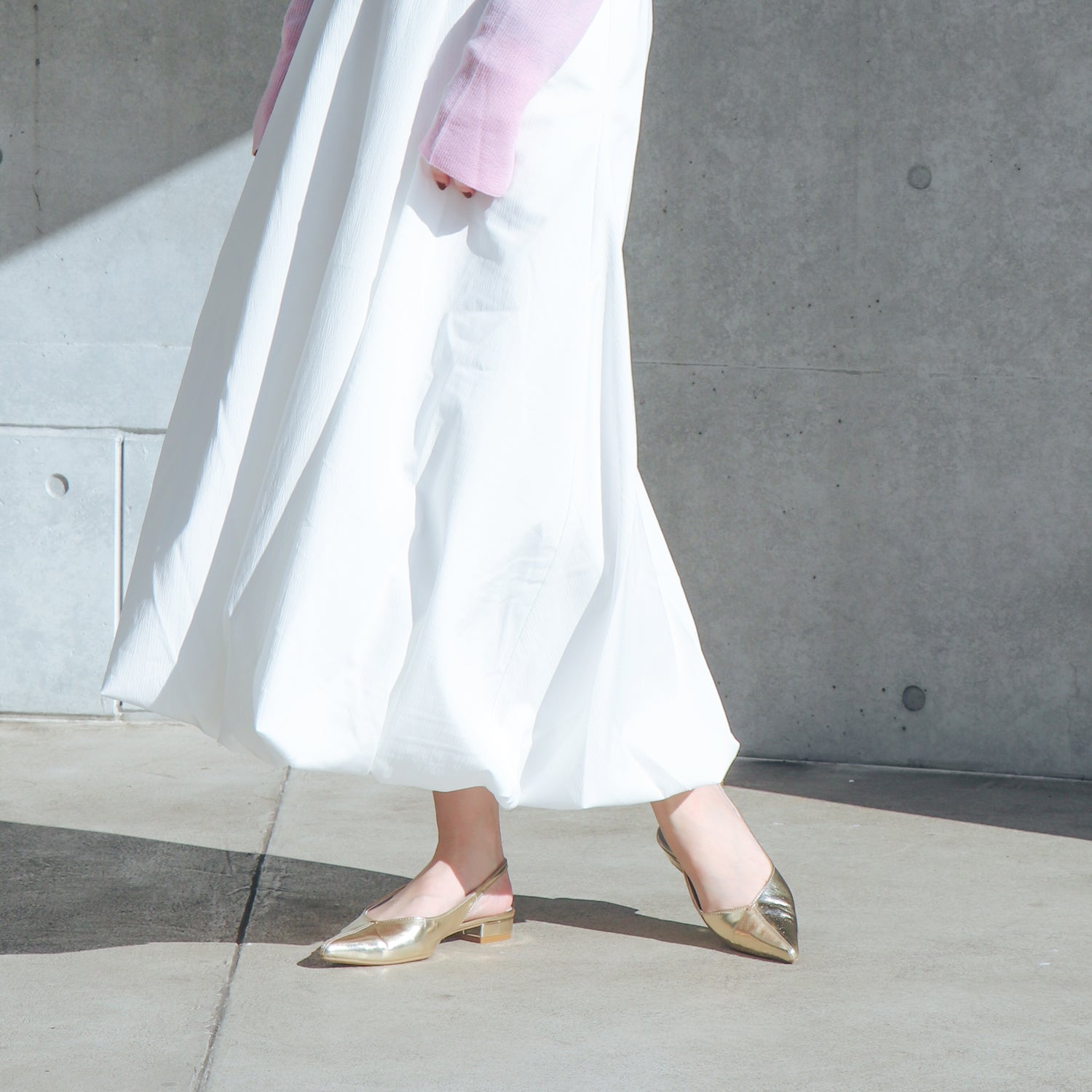 【EVOL/イーボル】【軽量・柔らかい】Vカットバックバンドパンプス IY5592