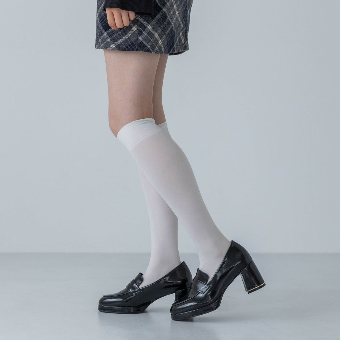 【EVOL/イーボル】 【晴雨兼用・ふかふか】ストームラウンド6.5cmコインローファー IZ5785 (ブラックエナメル) ブラックエナメル