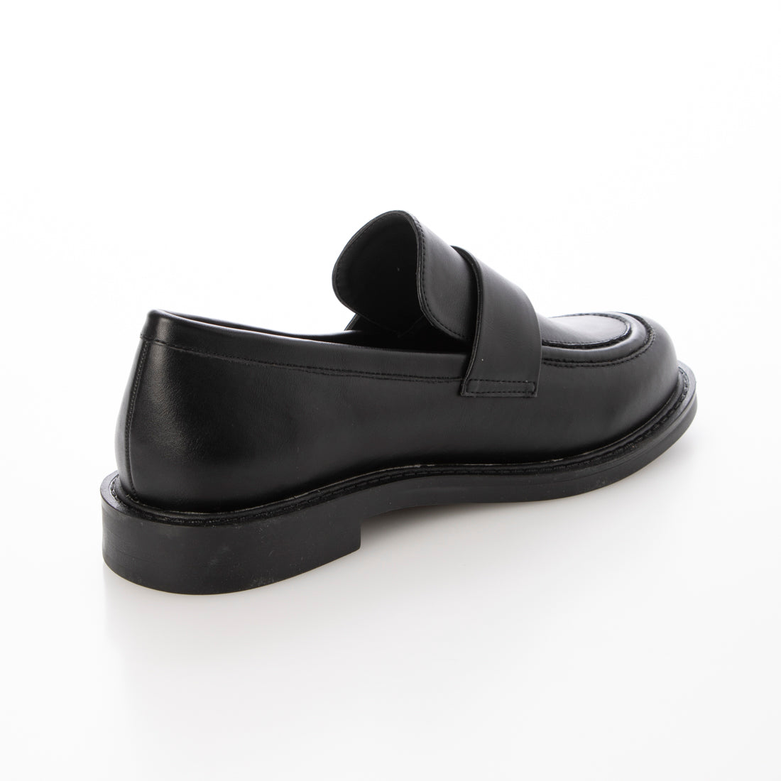 【EVOL/イーボル】 【ふかふか・クッション入り】ラウンドローファー IZ5825 (ブラック) ブラック