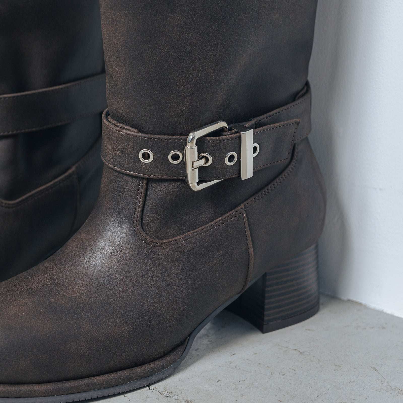 【EVOL/イーボル】 【S-LLサイズ展開・ふかふか】ミドルエンジニアブーツ IZ5879 (ブラウン) ブラウン