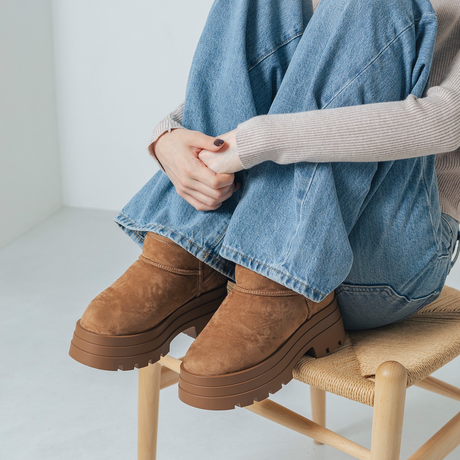 【EVOL/イーボル】 【S-LLサイズ展開・美脚効果あり】2WAYムートンカバーブーツ IZ5887 (キャメルスエード) キャメルスエード