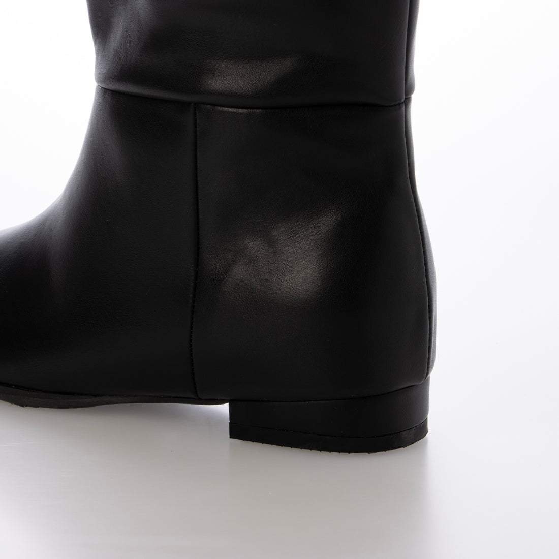 イーボル EVOL 【EVOL/イーボル】 インヒールロングブーツ IZ5893 (ブラック) ブラック