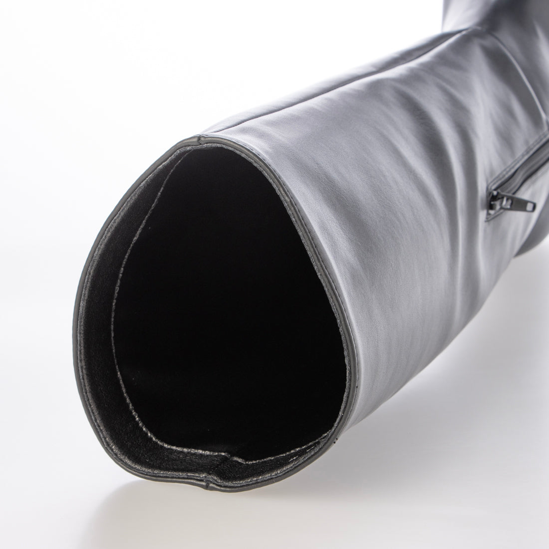 イーボル EVOL 【EVOL/イーボル】 インヒールロングブーツ IZ5893 (ブラック) ブラック