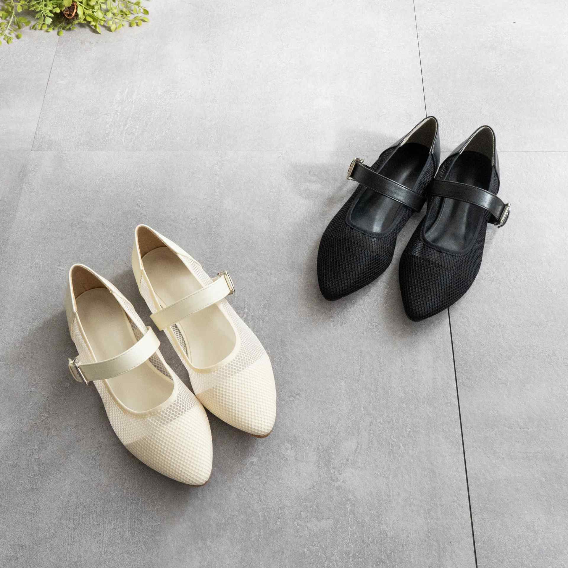 ファビーファビー FABBY FABBY. メッシュメリージェーンパンプス (ブラック) ブラック