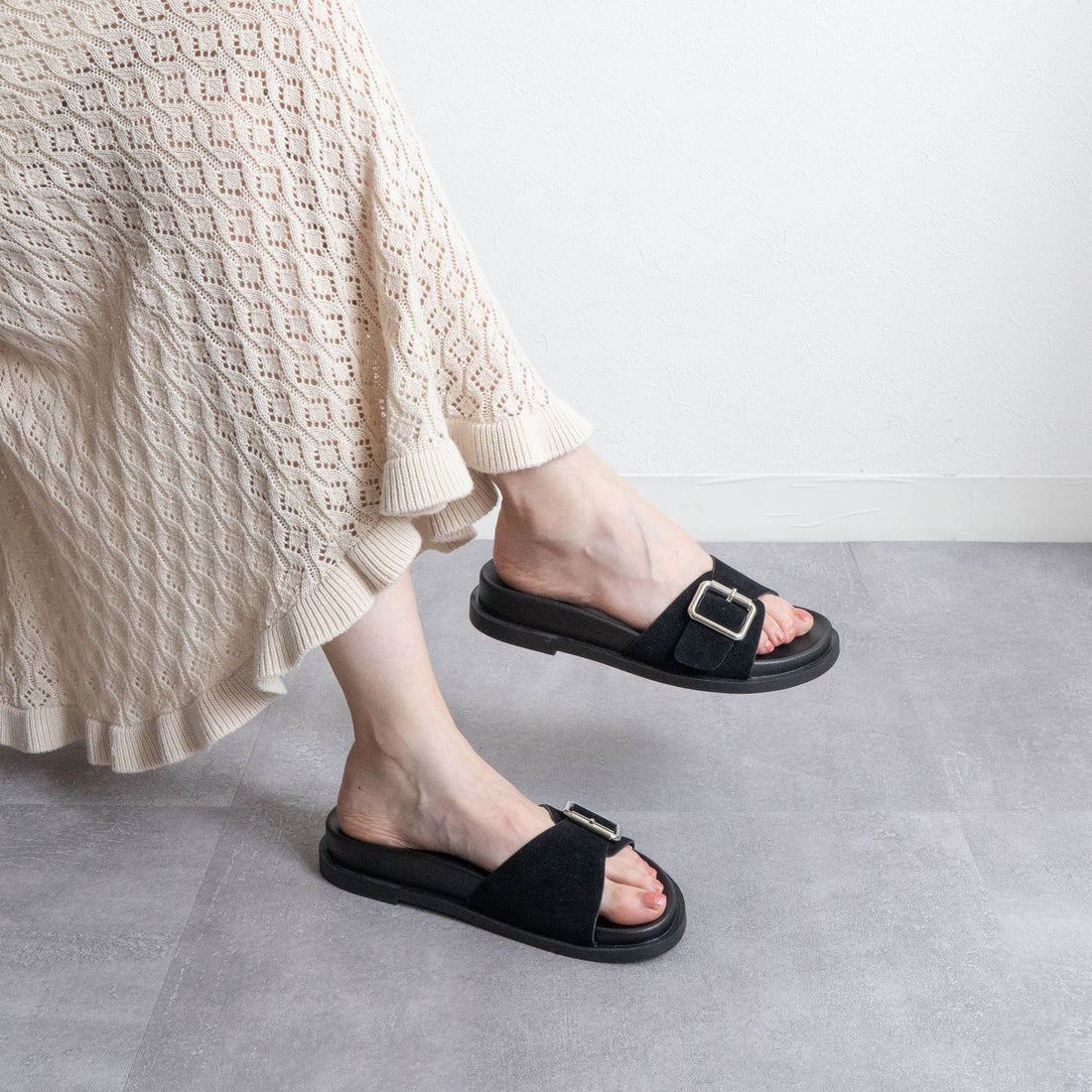 ファビーファビー FABBY FABBY. コンフォートワンベルトサンダル (ブラック) ブラック