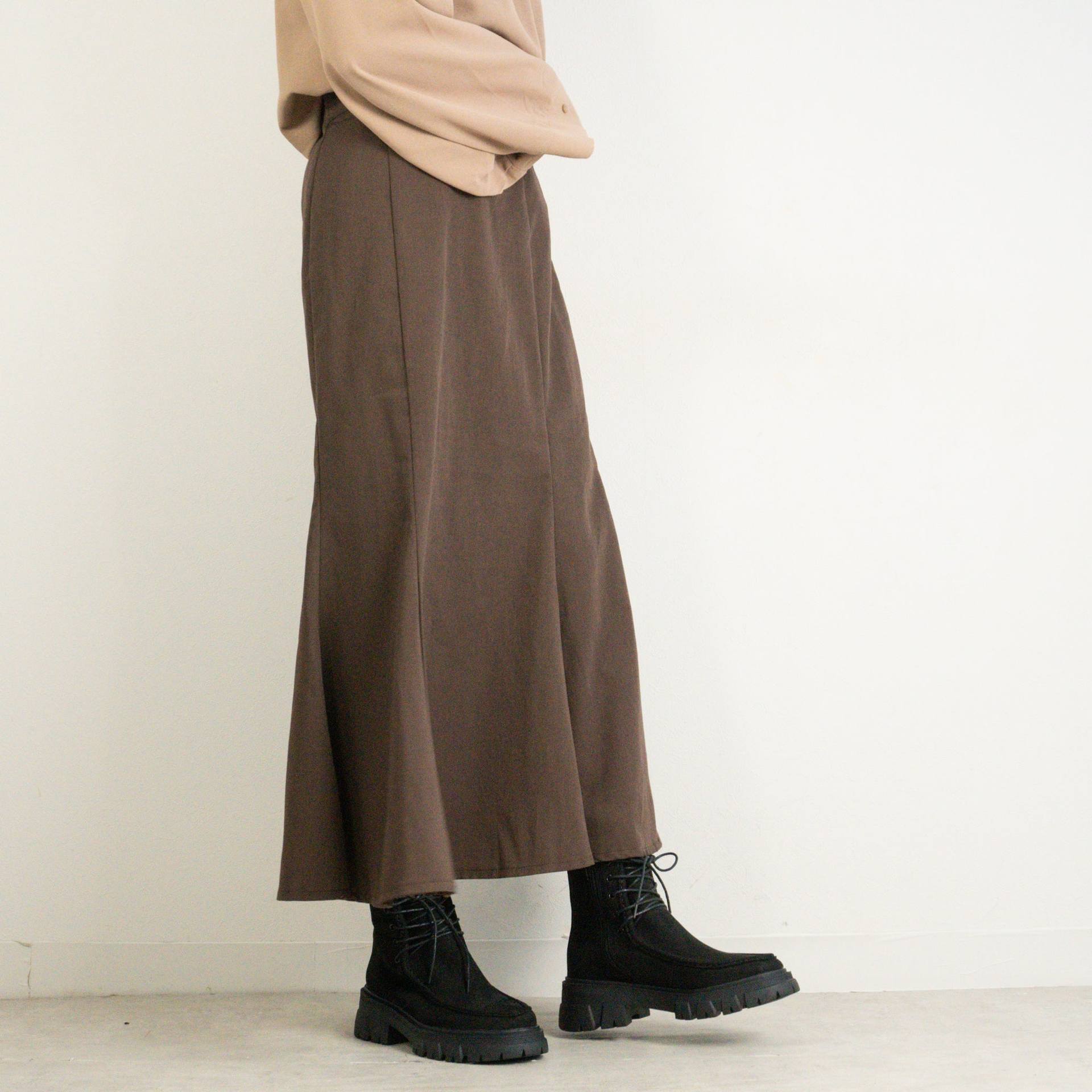 FABBY FABBY. Lace-up suede tank sole short boots
