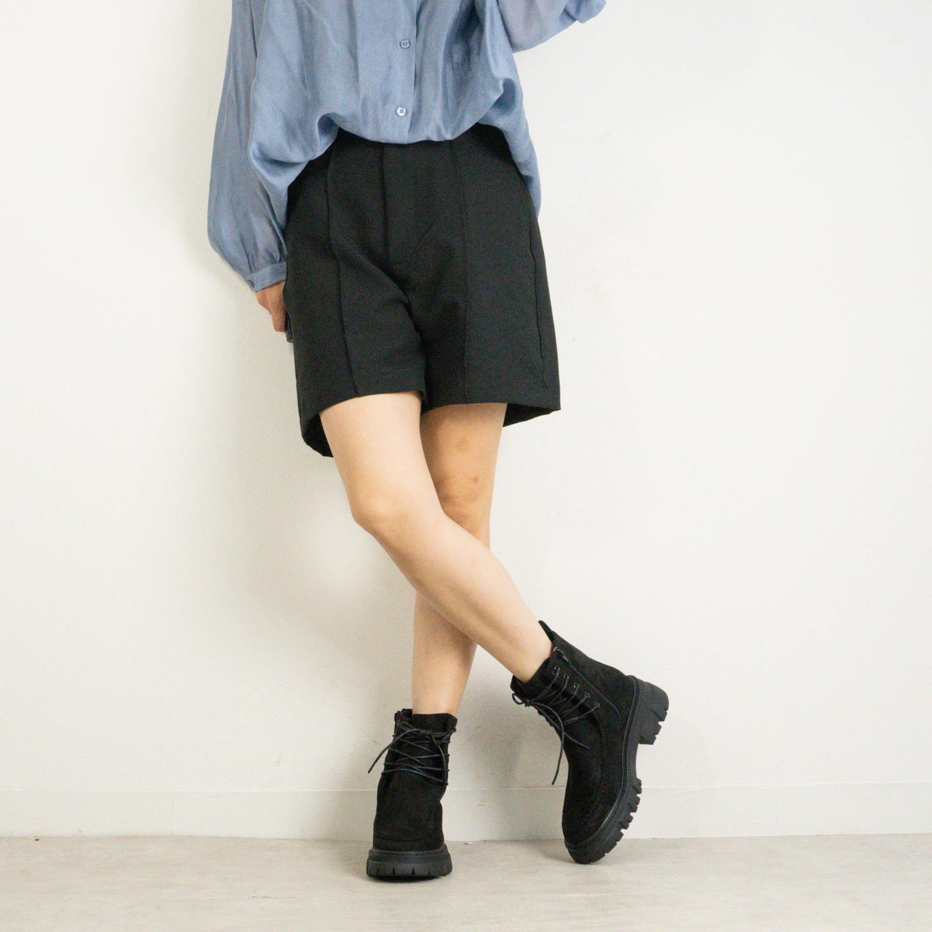 FABBY FABBY. Lace-up suede tank sole short boots