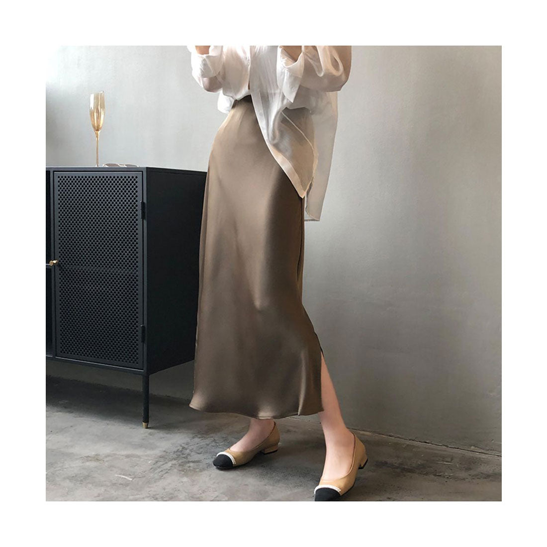 フォースメント Forcement テクいらずで映えるサテン風ロングスカート