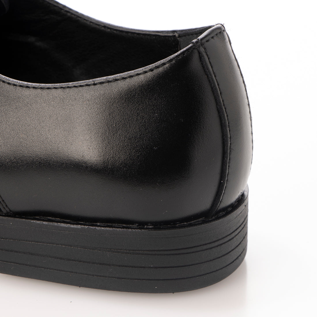 Figario Men's Business Plain Medallion Leather Lightweight Non-Slip Sole 3E FR9813