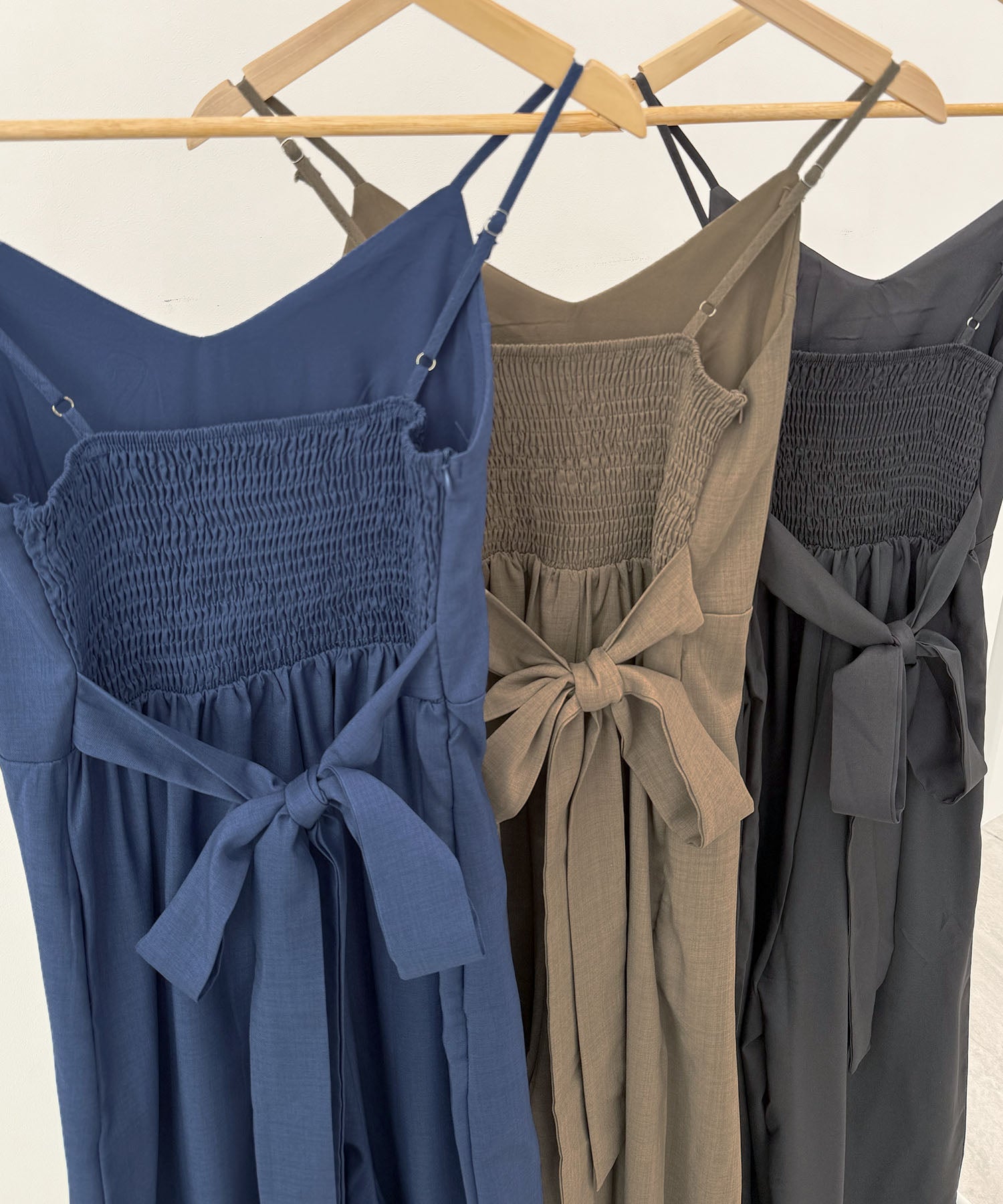 フューティアランド Futier Land バックリボンキャミワイドオールインワン (ベージュ) ベージュ