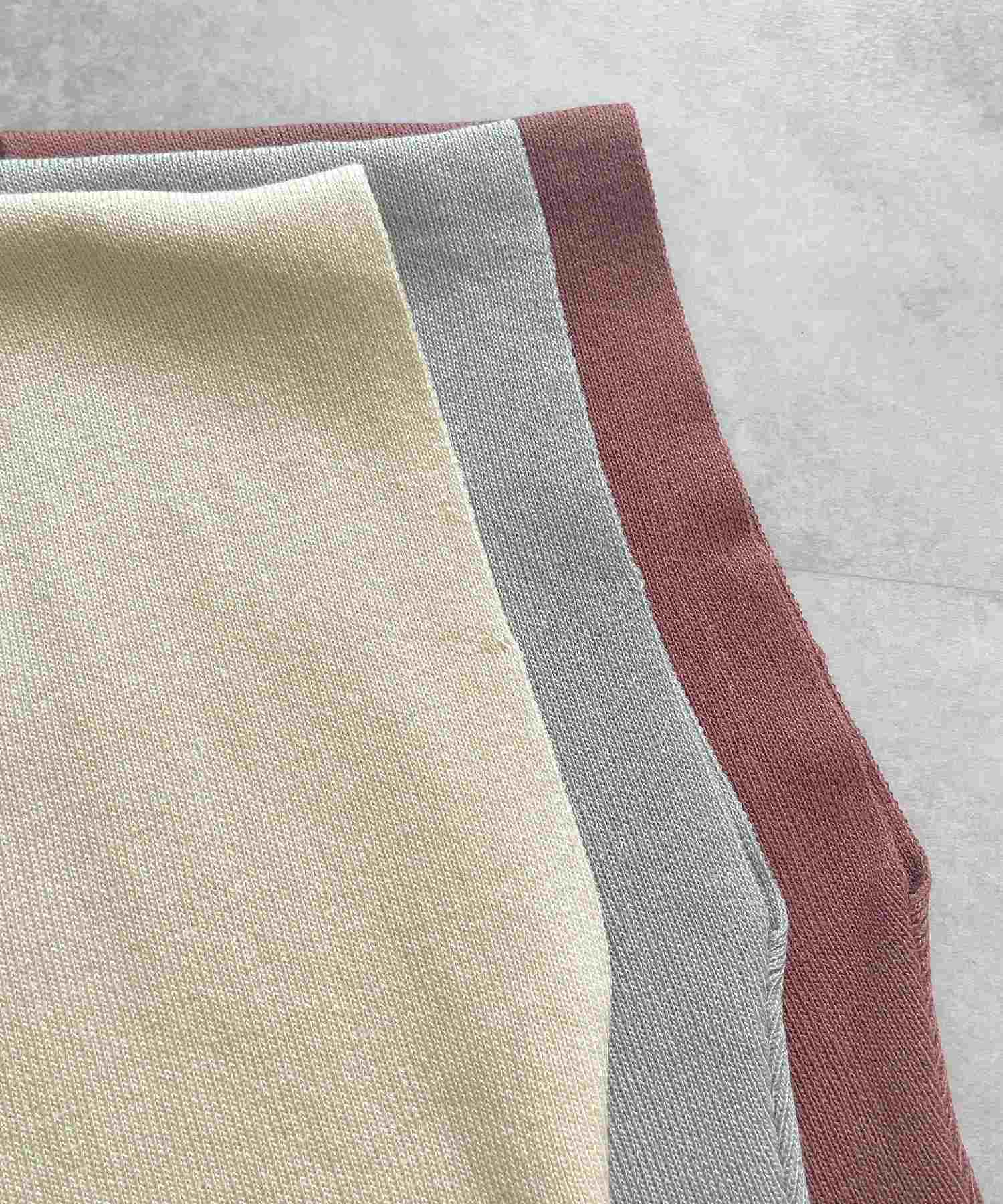 フューティアランド Futier Land アシメスリーブチョーカーネックトップス (ライトグレー) ライトグレー