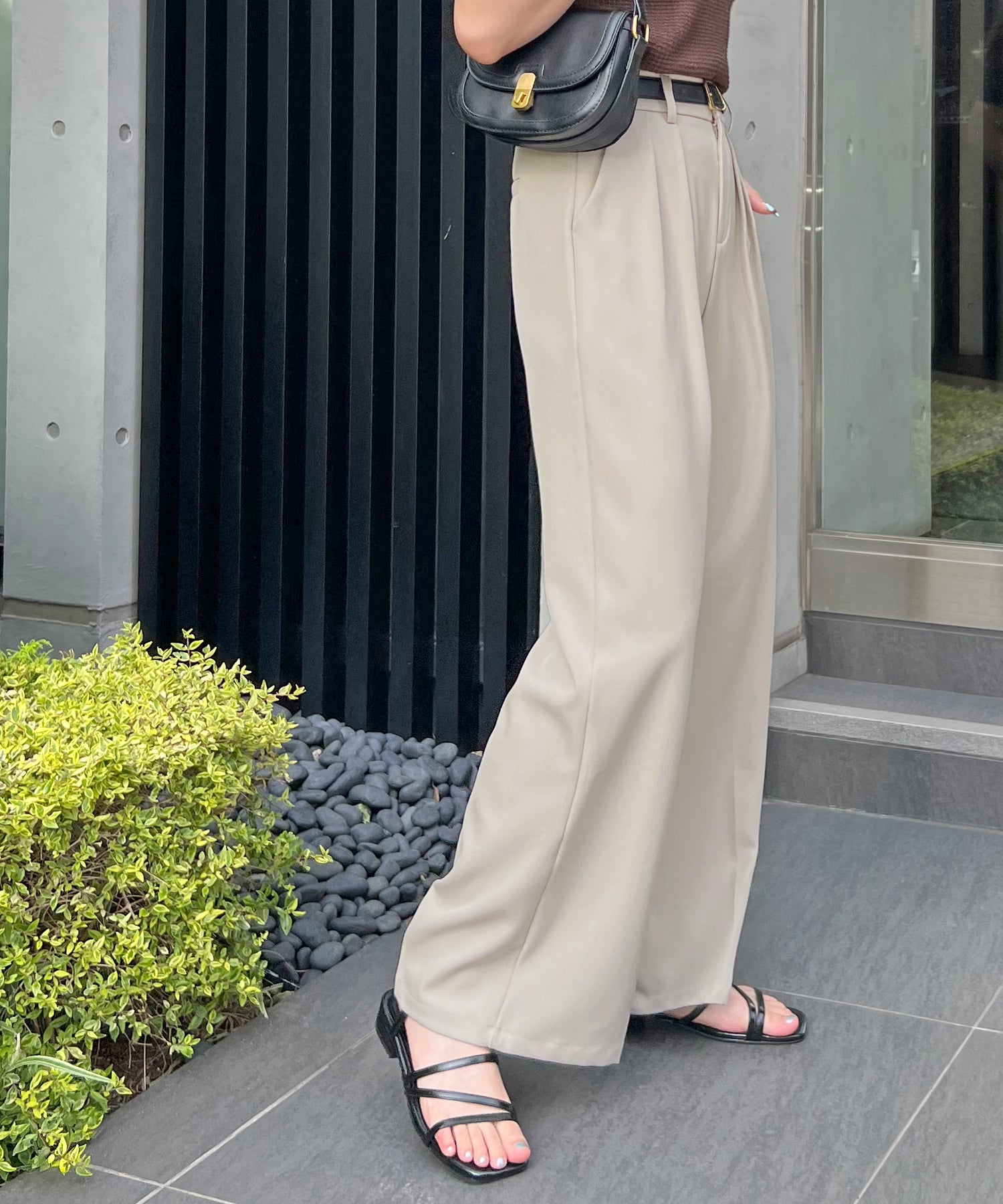 フューティアランド Futier Land ツータックワイドストレートスラックス (ベージュ) ベージュ