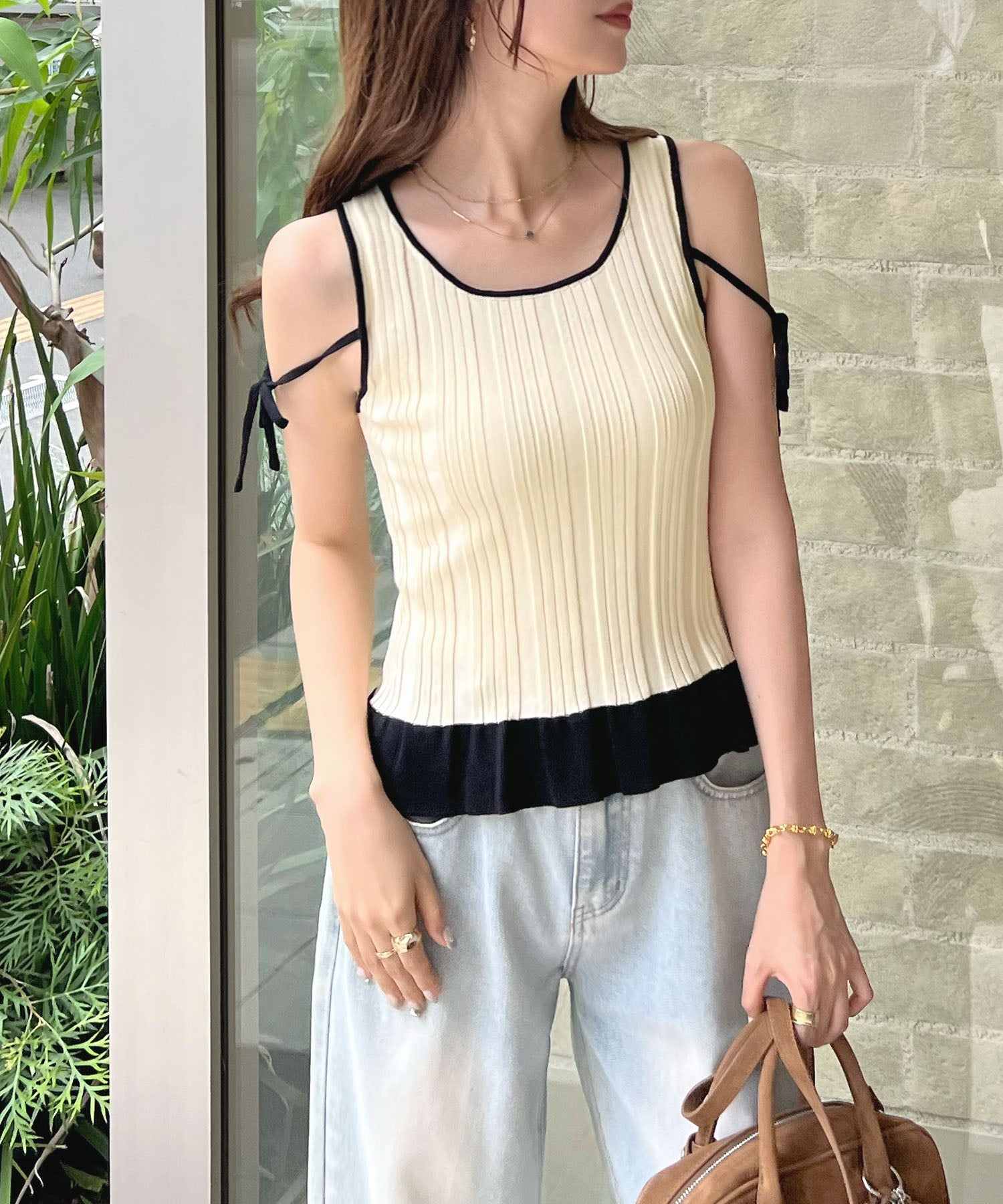 フューティアランド Futier Land パイピングニットフレアタンクトップ (アイボリー) アイボリー