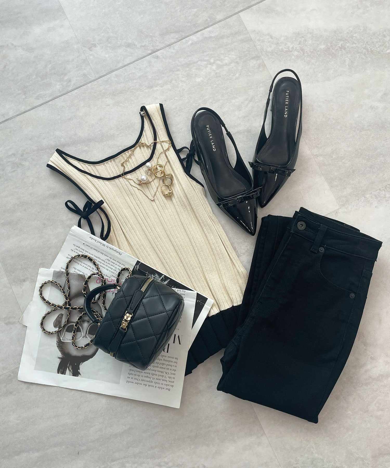 フューティアランド Futier Land パイピングニットフレアタンクトップ (アイボリー) アイボリー