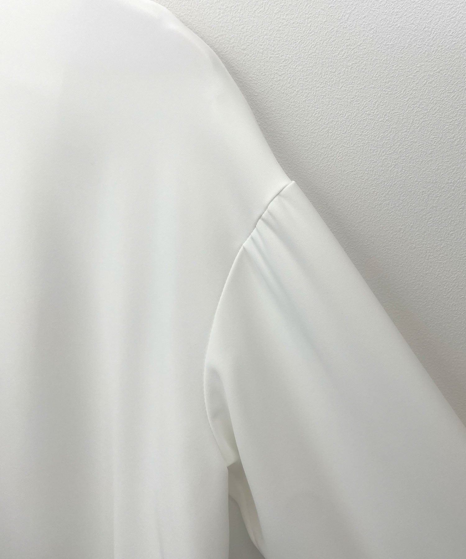 フューティアランド Futier Land とろみVネック長袖ブラウス (ネイビー) ネイビー