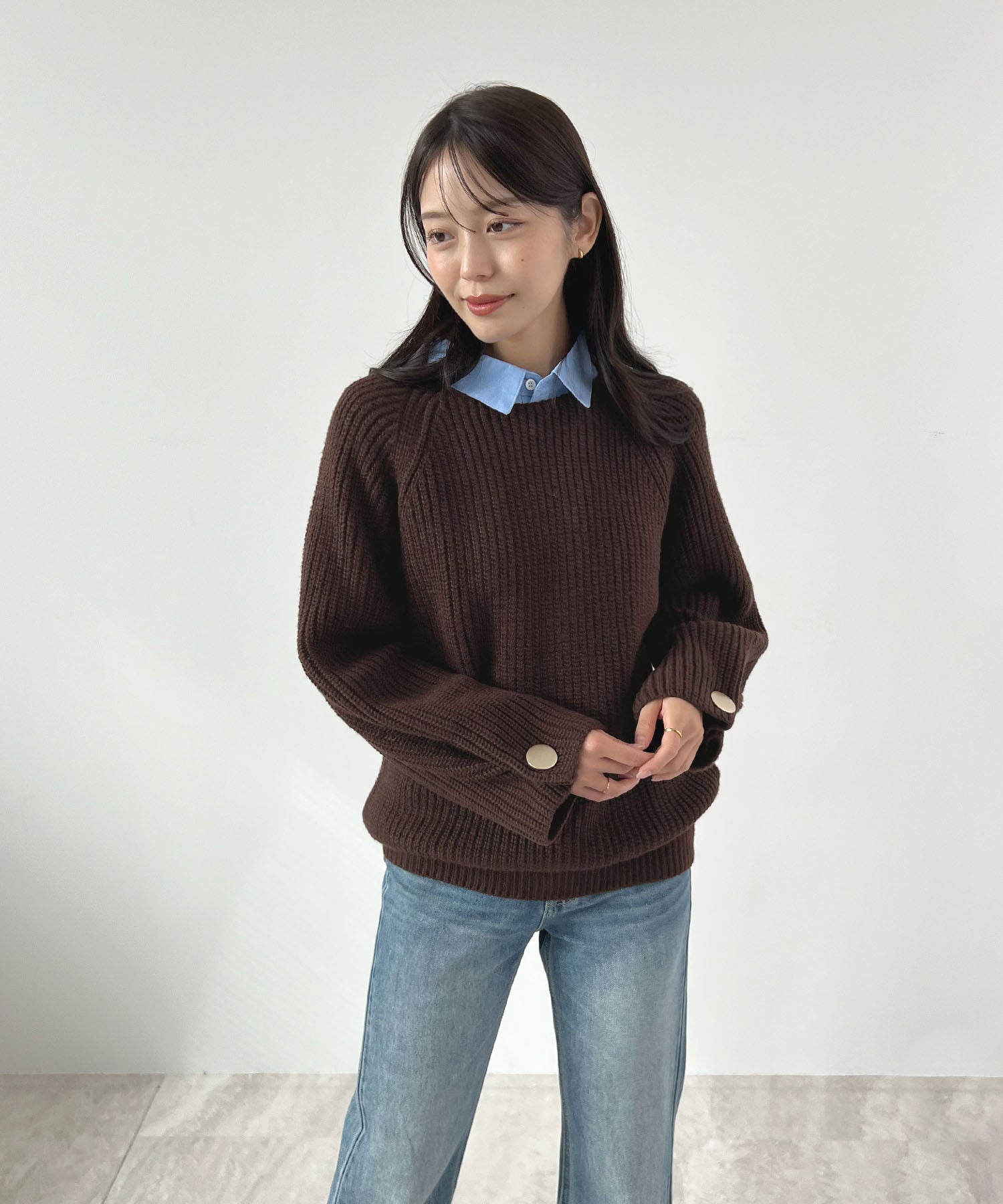 フューティアランド Futier Land 袖ボタンニット (ブラウン) ブラウン