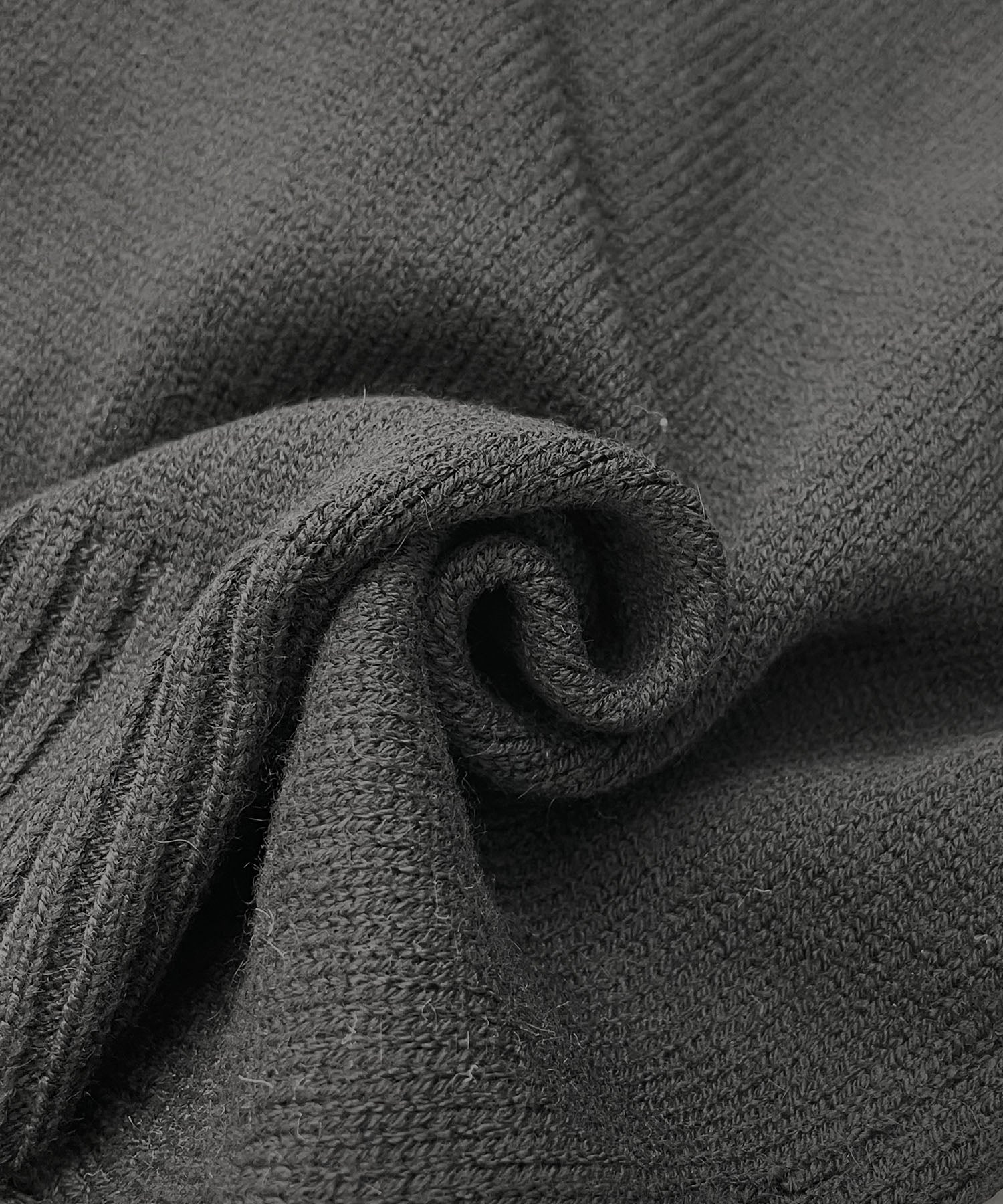 フューティアランド Futier Land ふわふわフェザードッグニットトップス (ネイビー) ネイビー