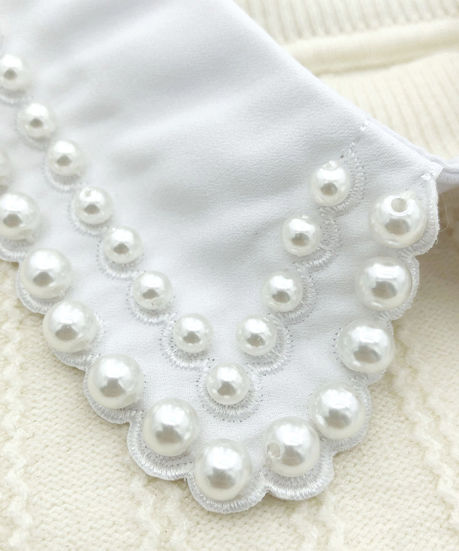 フューティアランド Futier Land パールビジュー付け襟 (ホワイト) ホワイト