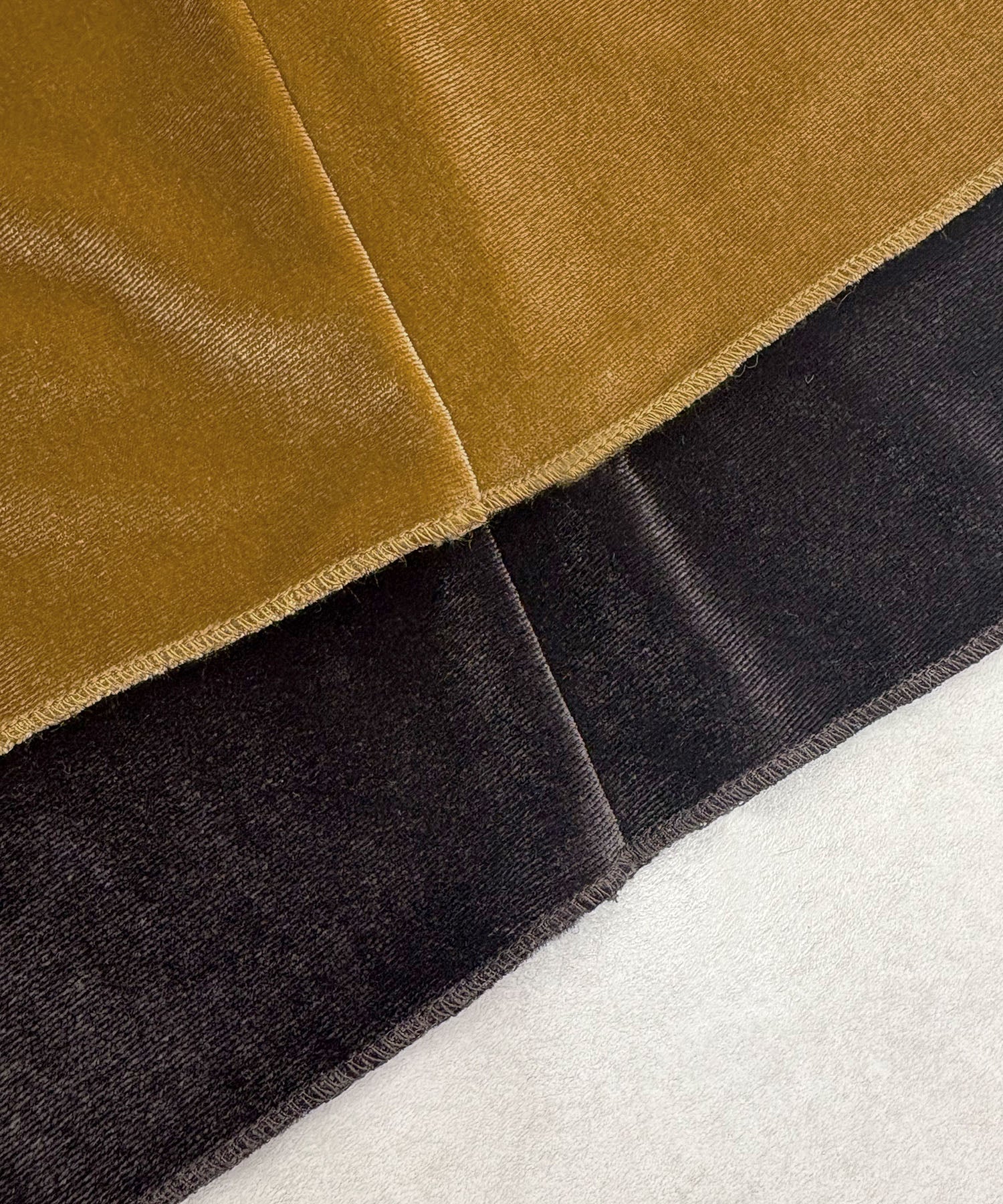 フューティアランド Futier Land ベロアフレアパンツ (マスタード) マスタード