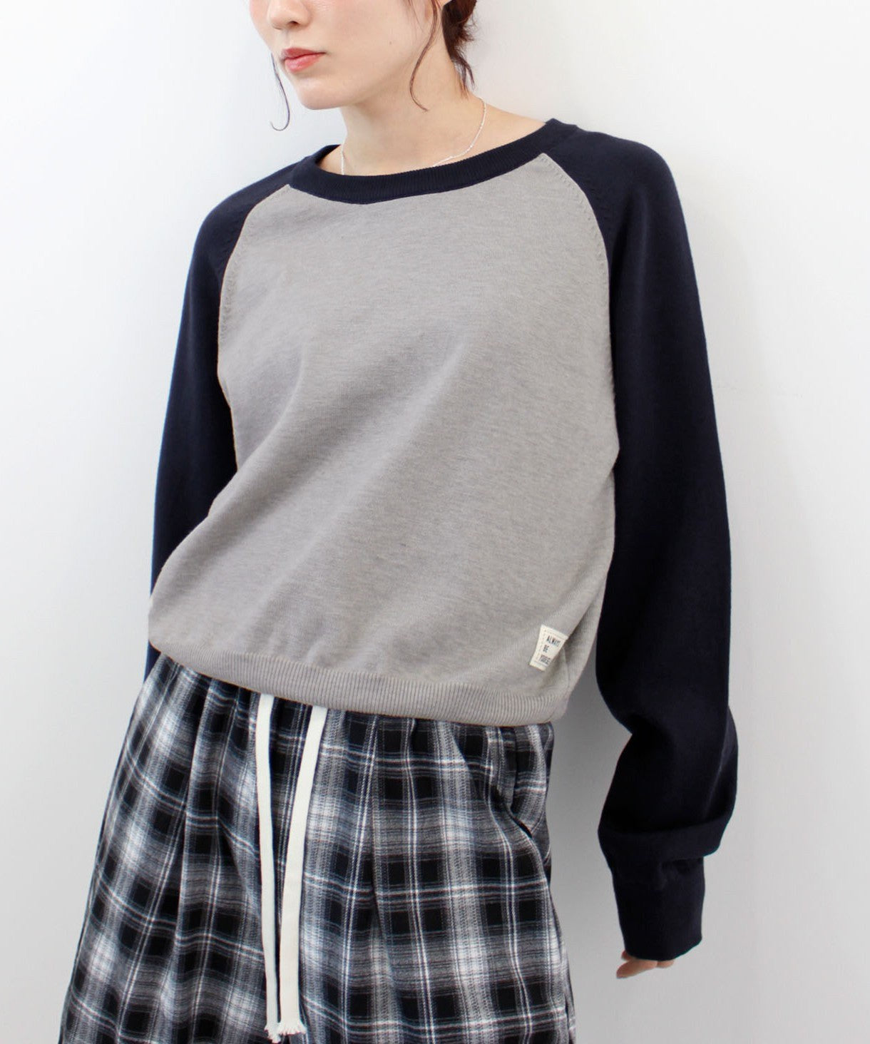 フューティアランド Futier Land タグ付きラグランニットトップス (グレー) グレー