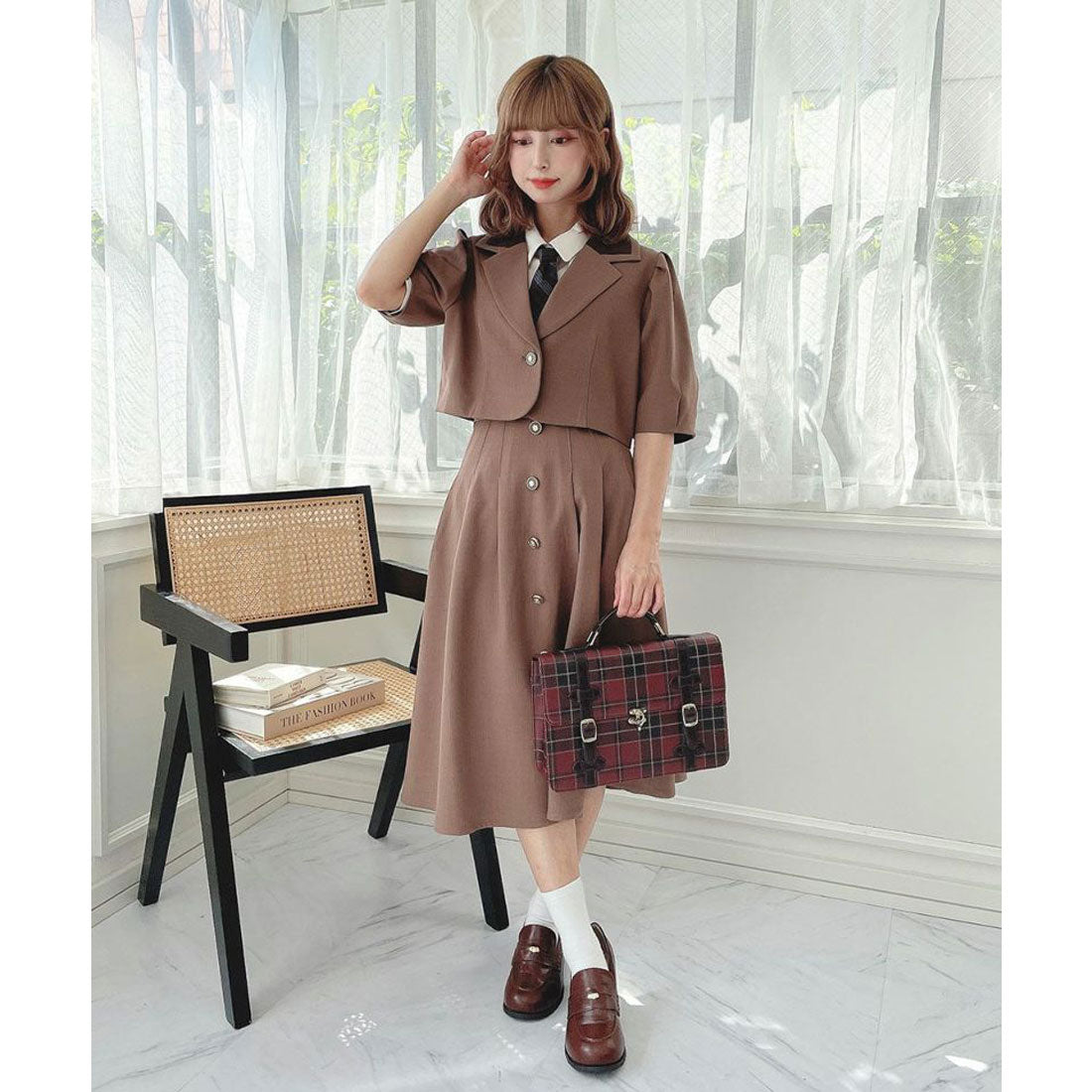 フィント F i.n.t 釦使いパフスリーブジャケットセットアップ (BROWN) BROWN