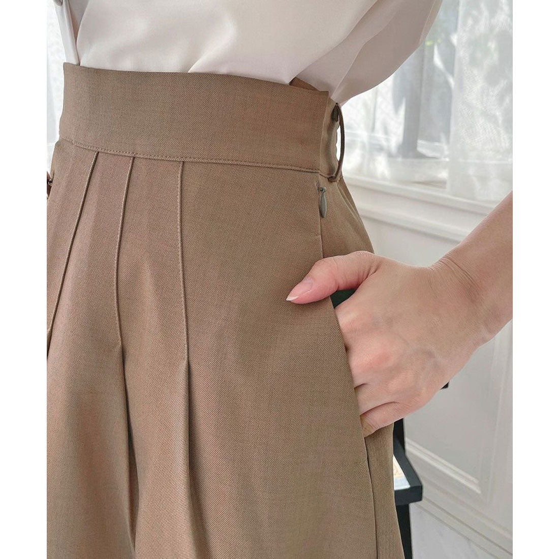 フィント F i.n.t 釦使いパフスリーブジャケットセットアップ (BROWN) BROWN