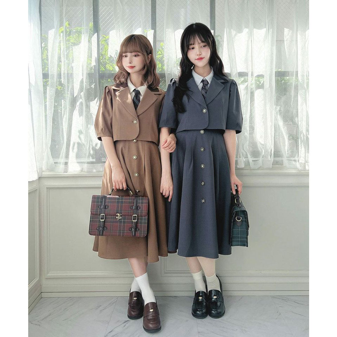 フィント F i.n.t 釦使いパフスリーブジャケットセットアップ (BROWN) BROWN