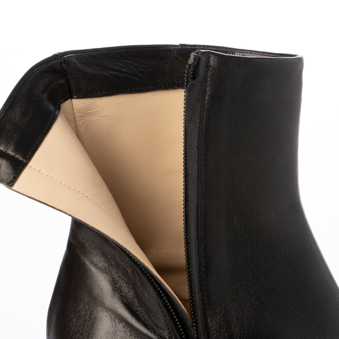 ファビオルスコーニ FABIO RUSCONI ショートブーツ (ブラック) ブラック