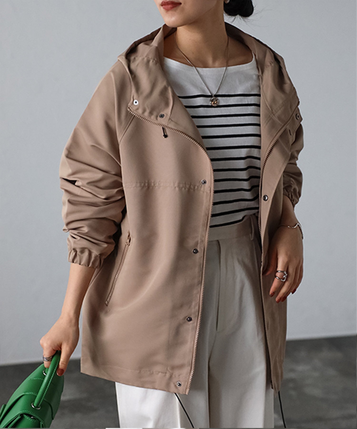 フィズ Fizz フード付きマウンテンパーカー  AW マンパ オーバーサイズ アウトドア