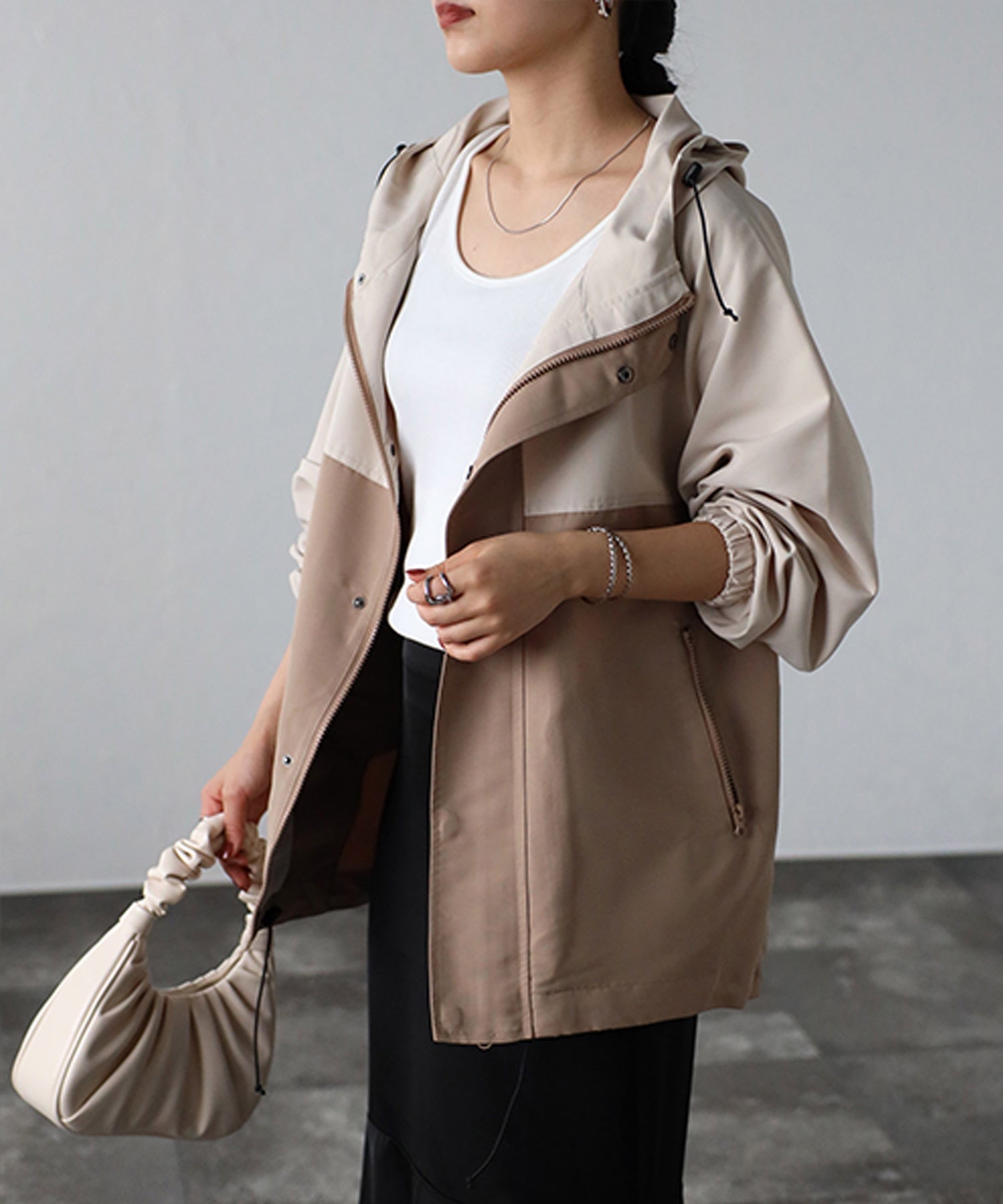 フィズ Fizz フード付きマウンテンパーカー  AW マンパ オーバーサイズ アウトドア