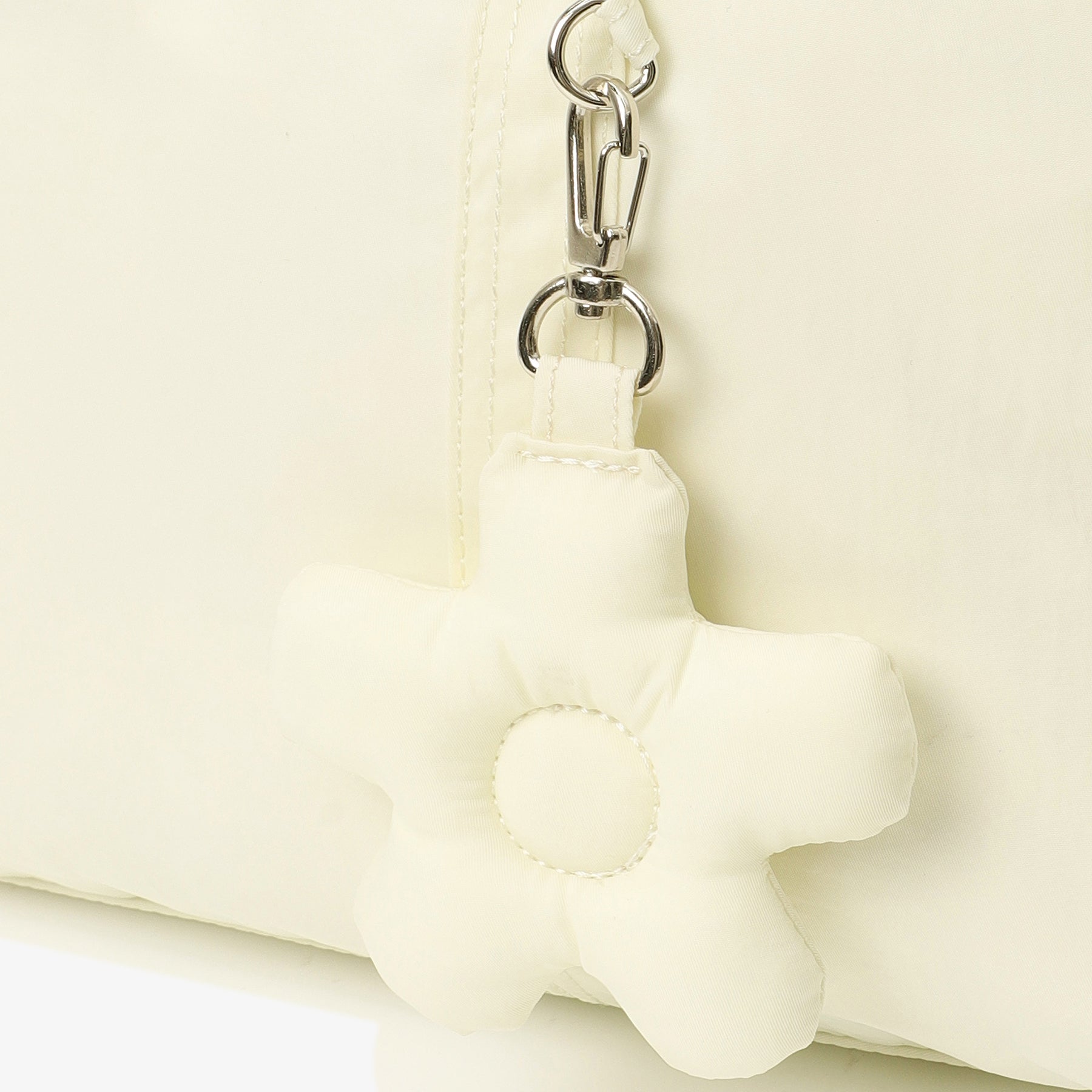 フィラ FILA Ballerina duffel bag 3 / バレリーナーダッフルバッグ3 / レディース (CREAM) CREAM