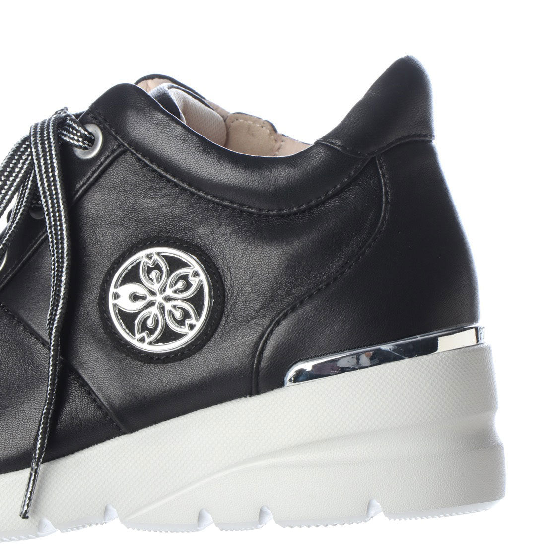 フィットジョイ FITJOY 軽量 mid cut スニーカー (BLK) BLK