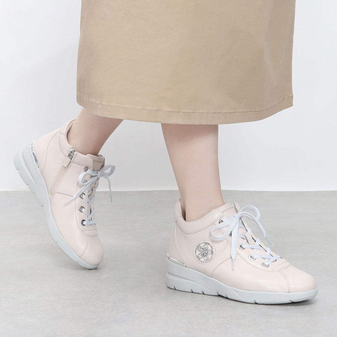 フィットジョイ FITJOY 軽量 mid cut スニーカー (BLK) BLK