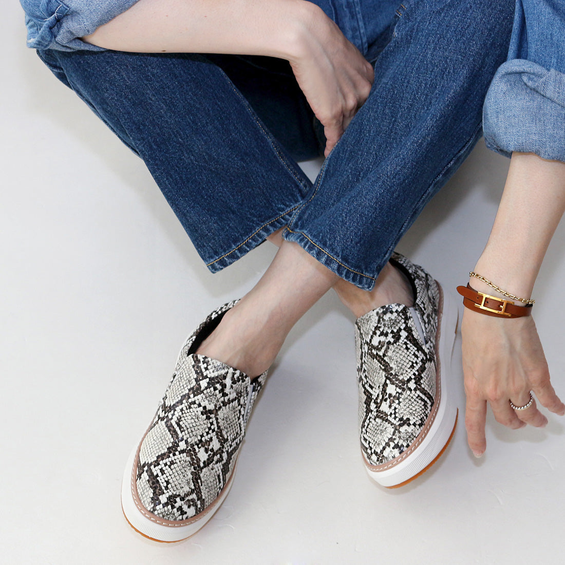 フィン Fin 厚底キルティングスリッポン【低反発スポンジ入り】 (パイソン) パイソン