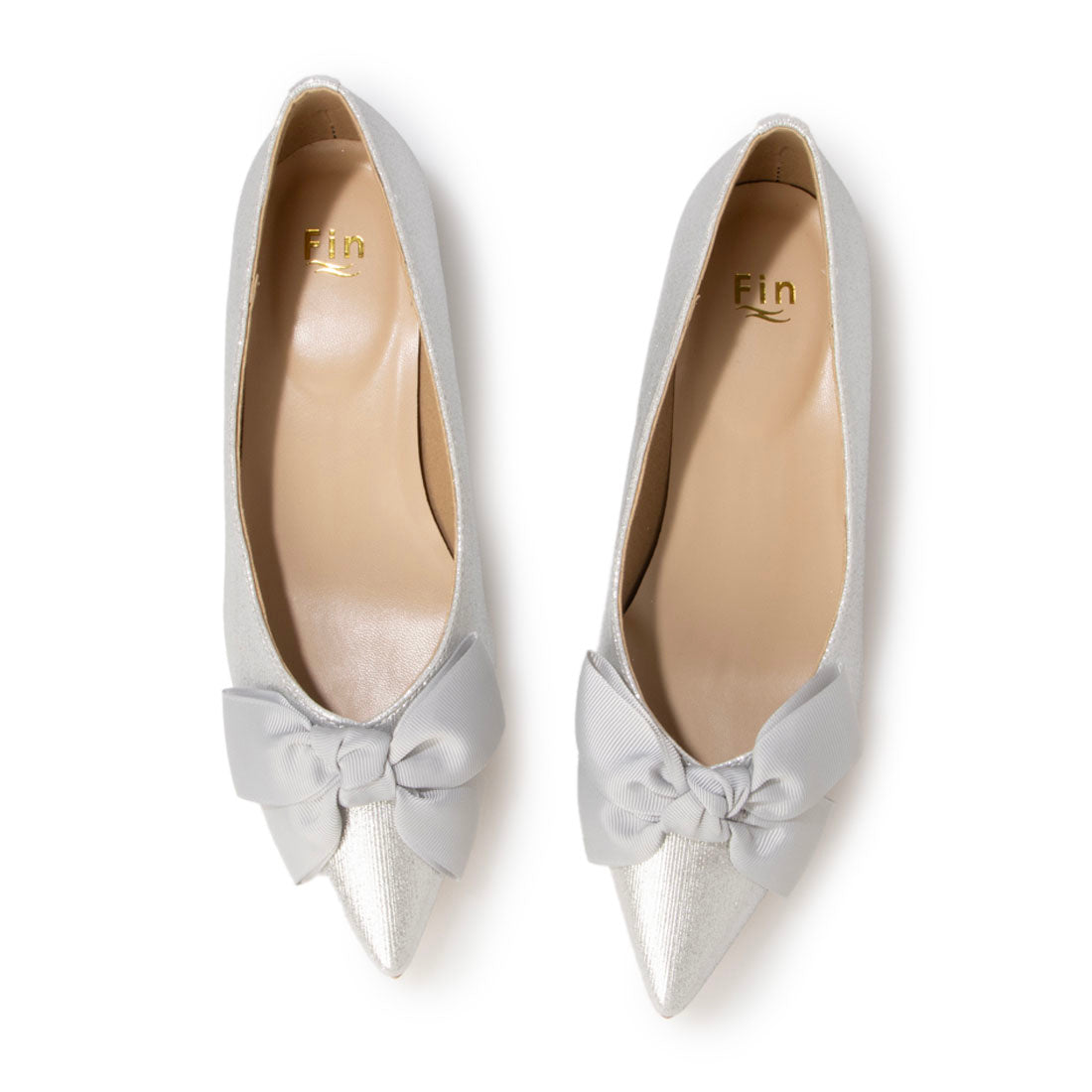 フィン Fin ポインテッドトゥリボンフラットシューズ【低反発スポンジ入り】 (シルバー) シルバー