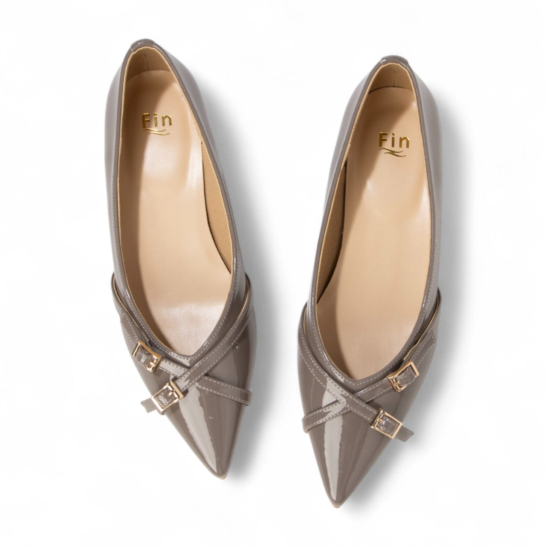 フィン Fin ポインテッドトゥベルテッドフラットシューズ【低反発スポンジ入り】 (グレーエナメル) グレーエナメル