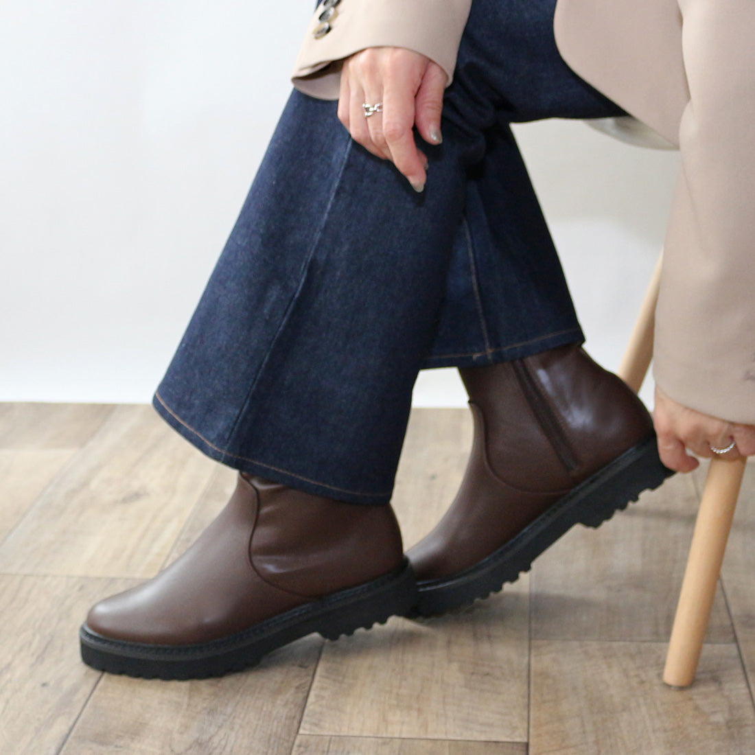 フィン Fin タンクソールストレッチブーツ【低反発スポンジ入り】 (ブラウン) ブラウン