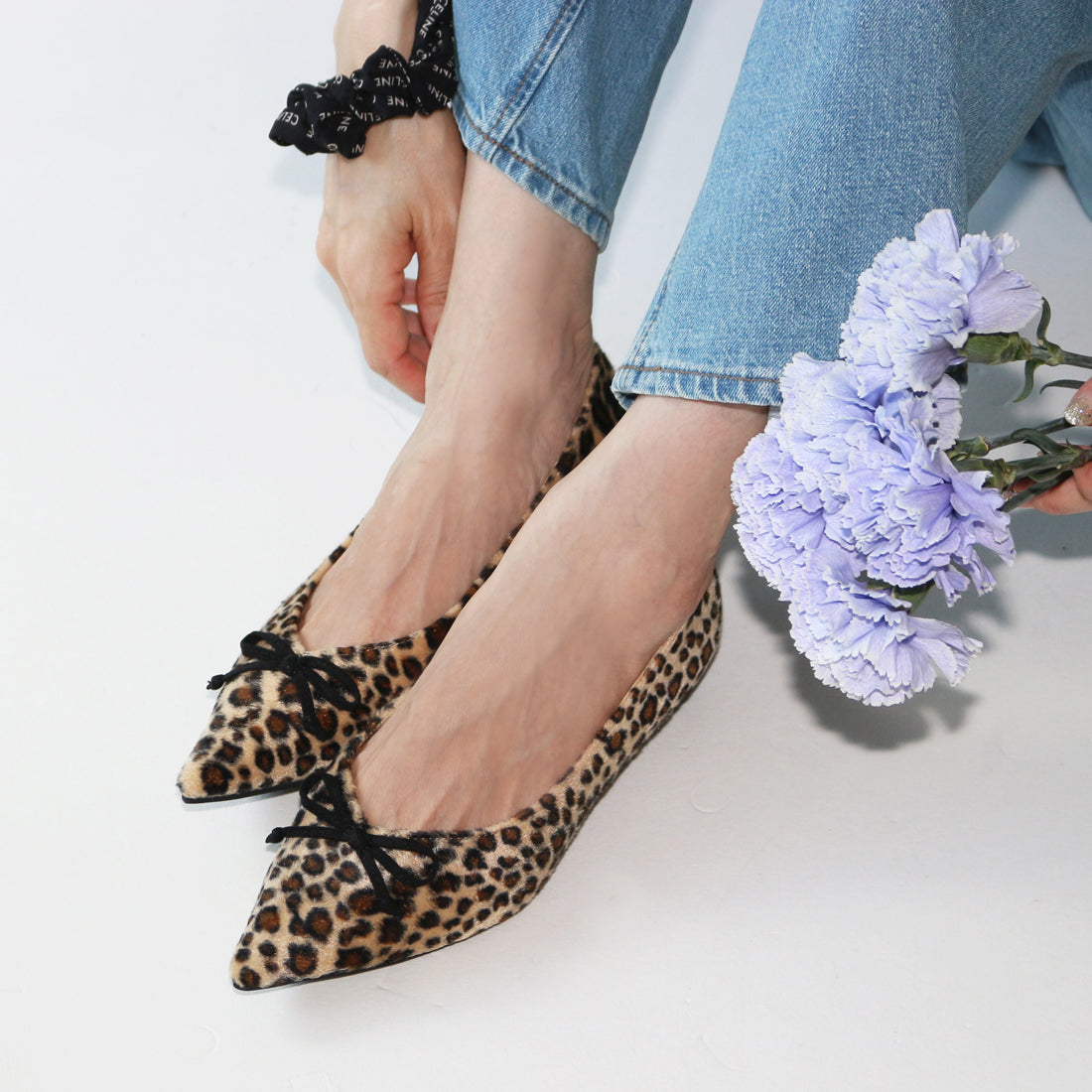 フィン Fin ポインテッドトゥVカットバレエシューズ【低反発スポンジ入り】 (ヒョウ) ヒョウ