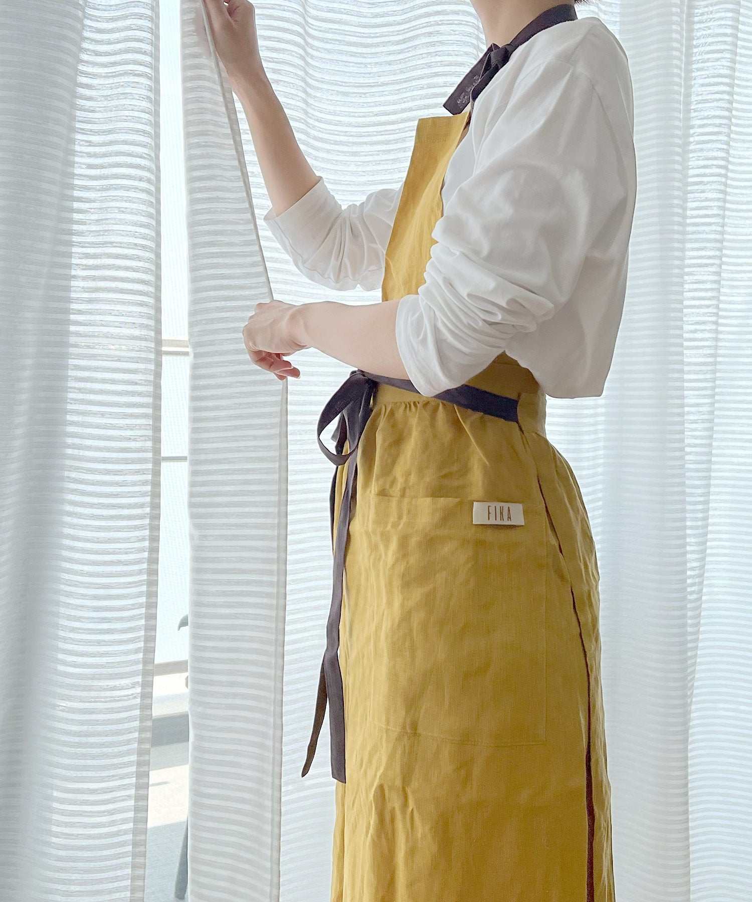 フィカ FIKA FIKAオリジナルリネンエプロン,マスタード