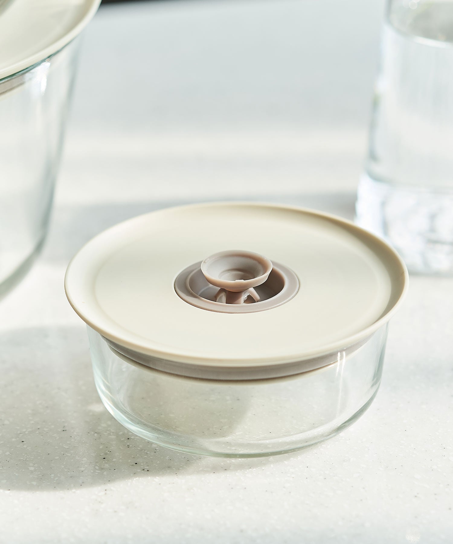 FIKA FIKA GLASS Heat-Resistant Glass Food Storage Container Round Type 280ml Single Item