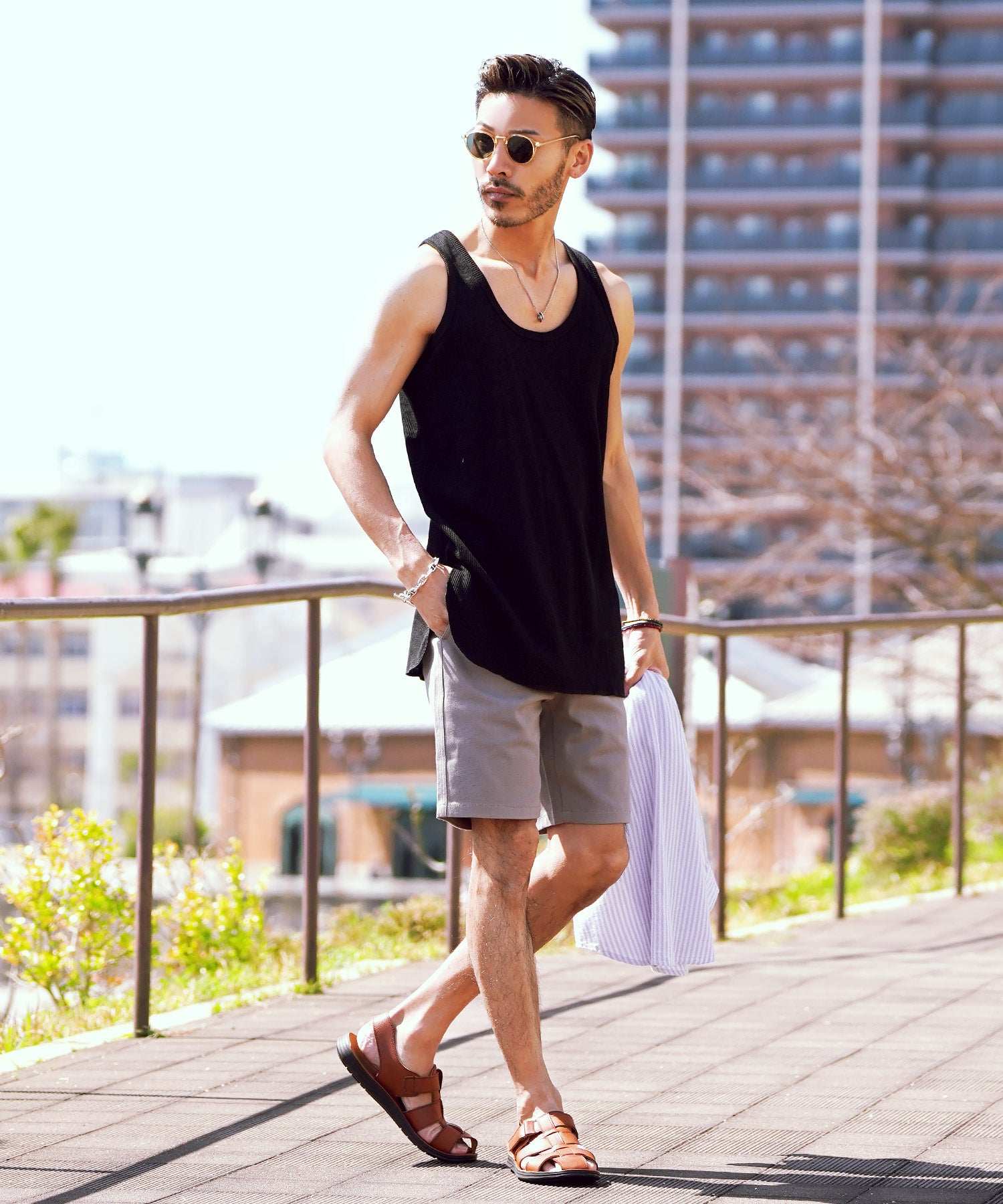 ジギーズショップ JIGGYS SHOP 長款鬆餅多功能 / 長款 T恤 男士 時尚 T恤 短袖 長袖 背心 上衣 圓領